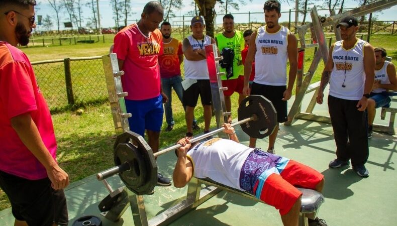 Levantamento de peso e futmesa fecham o final de semana esportivo em SJB