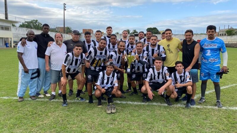 Açu vence Torneio do Trabalhador de Futebol