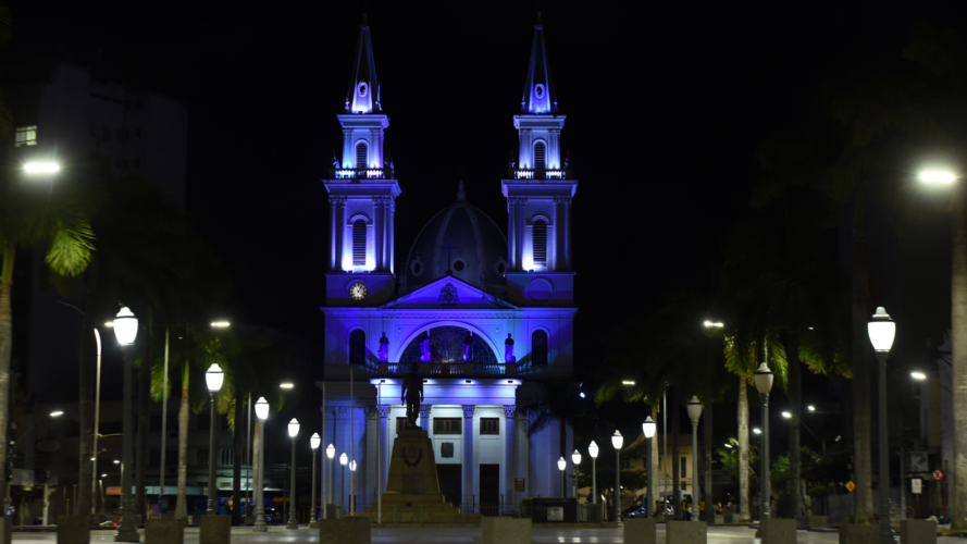 Campos: Catedral ganha nova iluminação para a 371ª Festa do Santíssimo Salvador