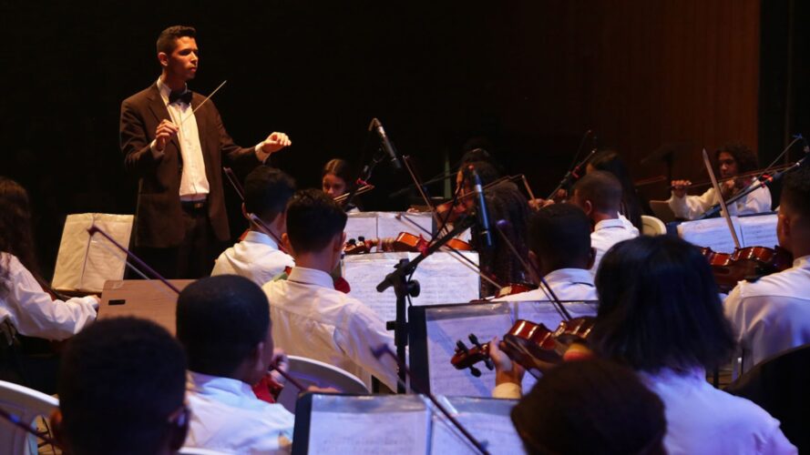 Trianon 25 anos: Orquestra Mariuccia Iacovino se apresenta nesta quarta-feira