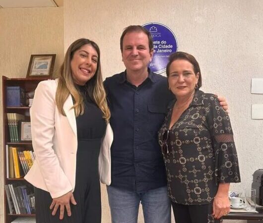 Carla Caputi e Carla Machado fecham apoio do PSD em SJB após encontro com Eduardo Paes