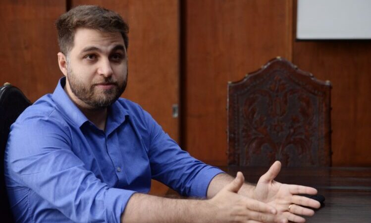 Wladimir envia à Câmara lei autorizando pagamento do Piso Nacional da Enfermagem