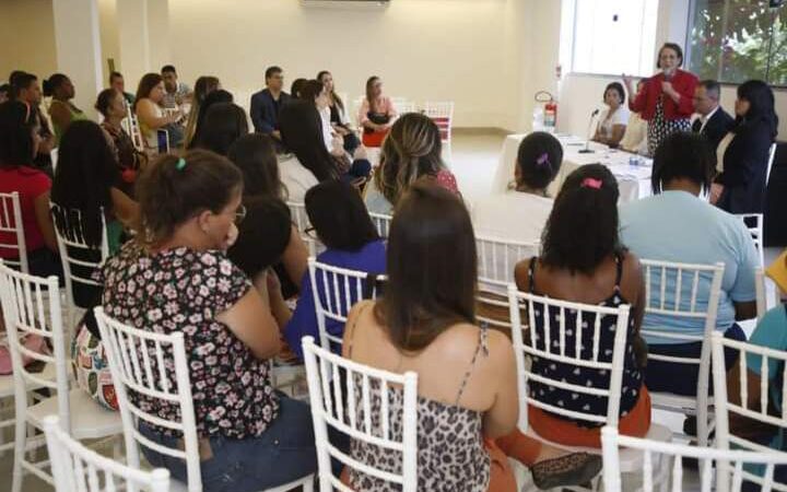Para garantir as crianças com TDA tratamento em clínicas credenciadas pela Unimed, Carla Machado mobiliza OAB