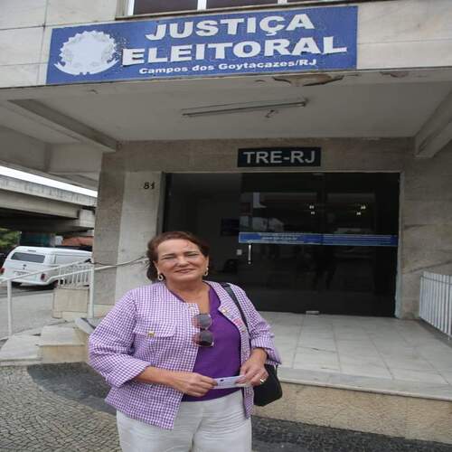 Carla Machado transfere domicílio de SJB para Campos e diz que participará do processo eleitoral
