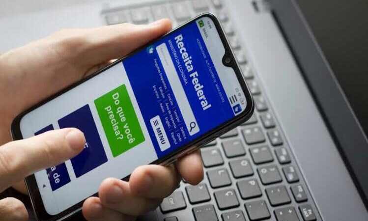 Receita abre nesta quinta-feira consulta ao lote de restituição IRPF
