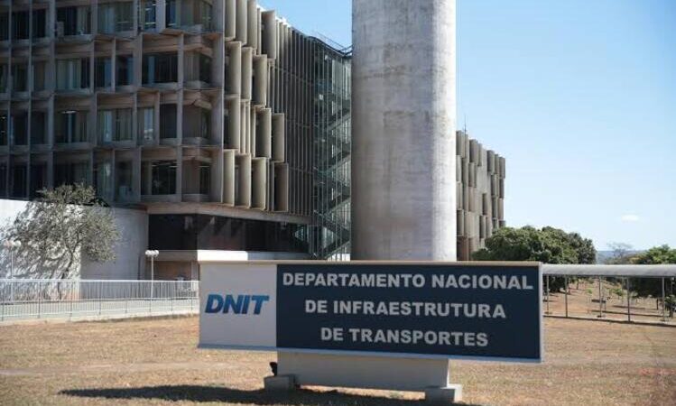 Concurso público do DNIT com 100 vagas de nível superior
