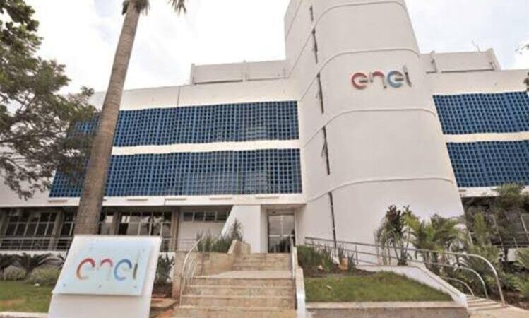 Enel condenada a pagar multa diária de R$ 50 mil enquanto energia não for restabelecida em Macaé