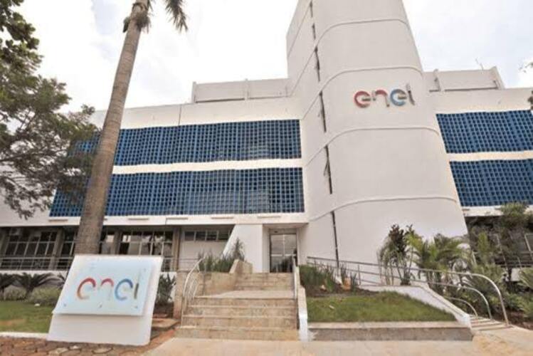 Enel condenada a pagar multa diária de R$ 50 mil enquanto energia não for restabelecida em Macaé