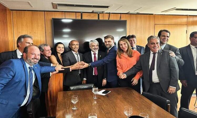Prefeitos se reúnem em Brasília por mudança no clima da região para semiárido
