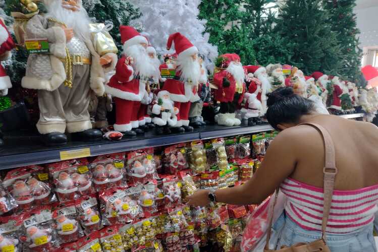 Vendas para o Natal devem crescer 10% em Campos, prevê Acic
