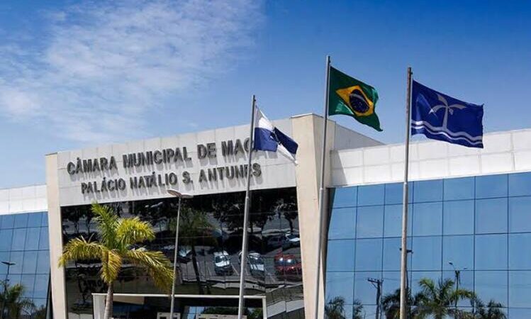 Abono de R$ 2 mil para servidores inativos e pensionistas de Macaé será votado pelos vereadores