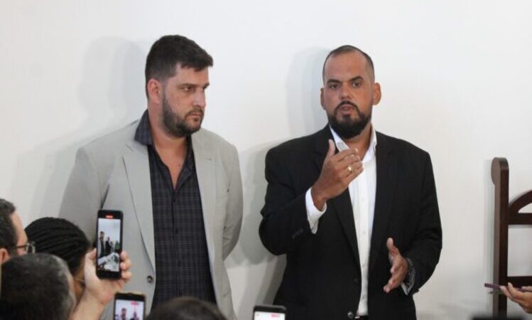 Presidente da Câmara apresenta proposta para LOA e aguarda prefeito