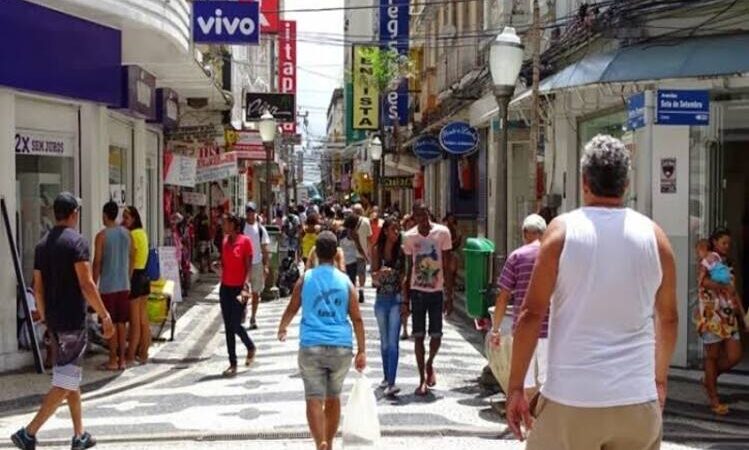Comércio em Campos permanecerá aberto no Dia Santo Amaro