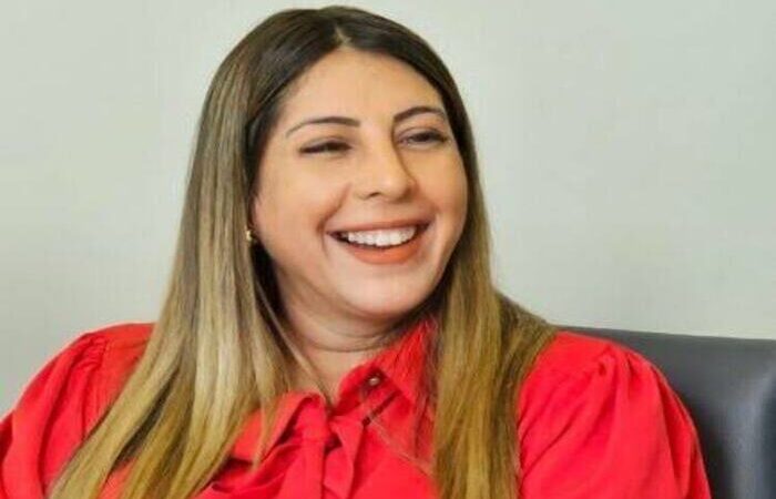 Carla Caputi inicia novo ano em SJB com contas aprovadas e bom desempenho no Caged