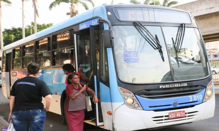Prefeitura de Campos aguarda resposta do Governo federal para comprar 350 ônibus