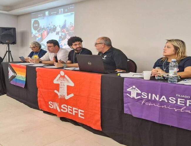 Campos adere à greve nacional do IFF