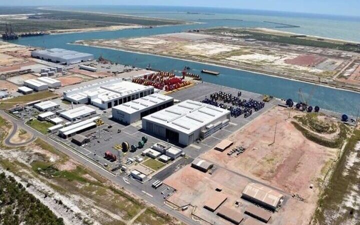 Porto do Açu começa expansão do terminal multicargas