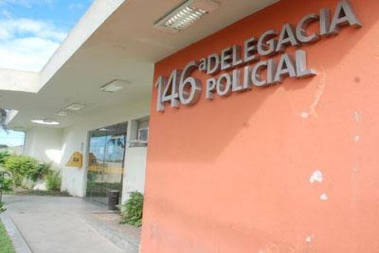 Morto a pauladas homem acusado de assassinar e estuprar menina de 7 anos, em Campos