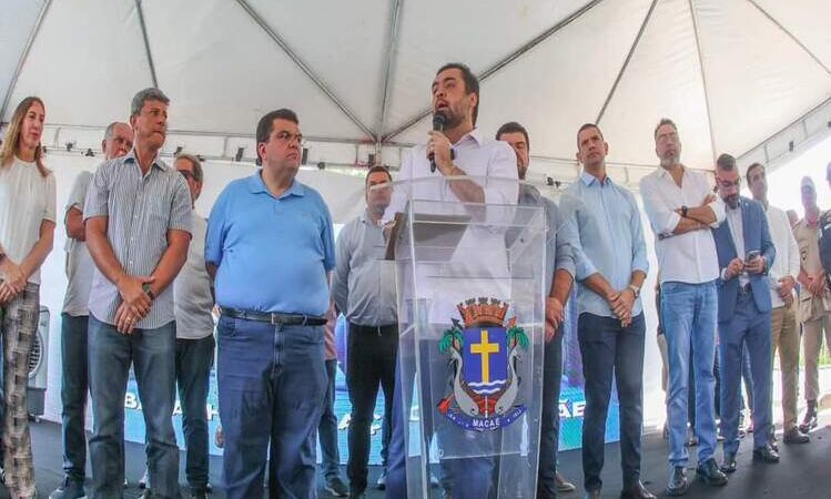 Em Macaé Cláudio Castro anuncia implantação de três novas delegacias