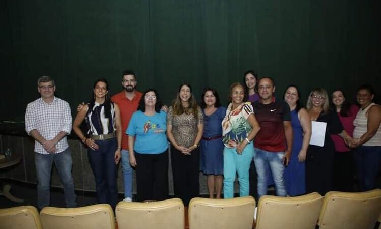 Representantes do Sepe recebidos pela prefeita de SJB