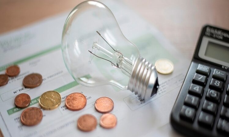 Lei que garante isenção de ICMS na conta de luz do produtor rural é regulamentada