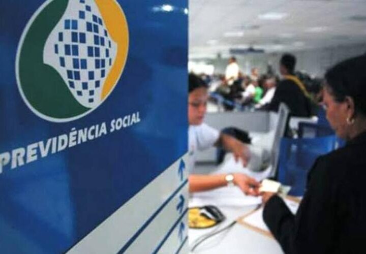 INSS começa a pagar 13º quarta-feira