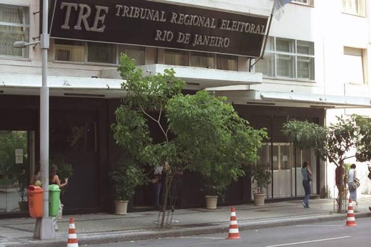 TRE vai retomar julgamento de Castro, Pampolha e Bacellar dia 23