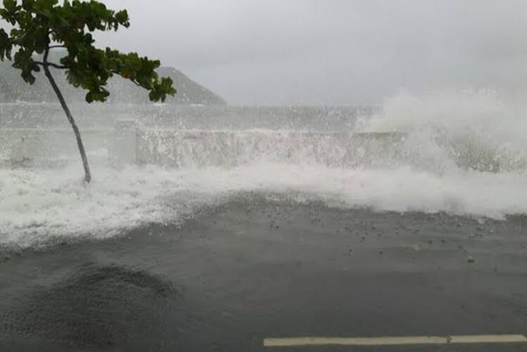 Alerta de ressaca é emitido pela Marinha