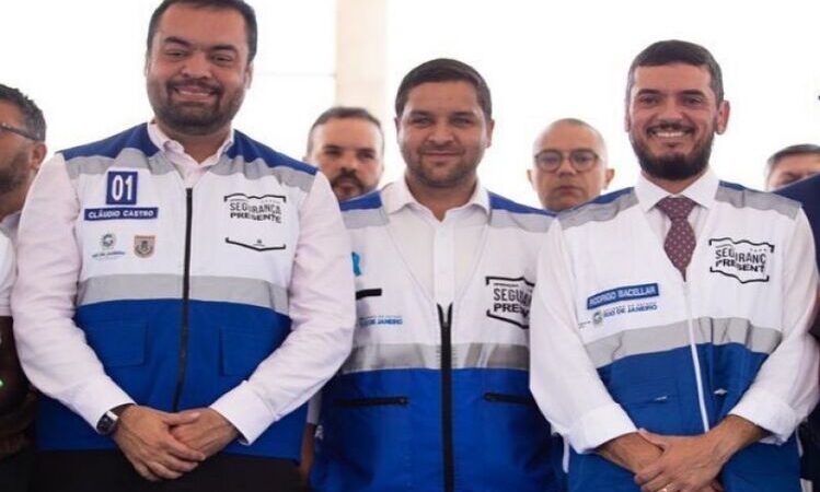 Relator vota pela cassação de Castro, Pampolha e Bacellar; pedido de vista adia julgamento