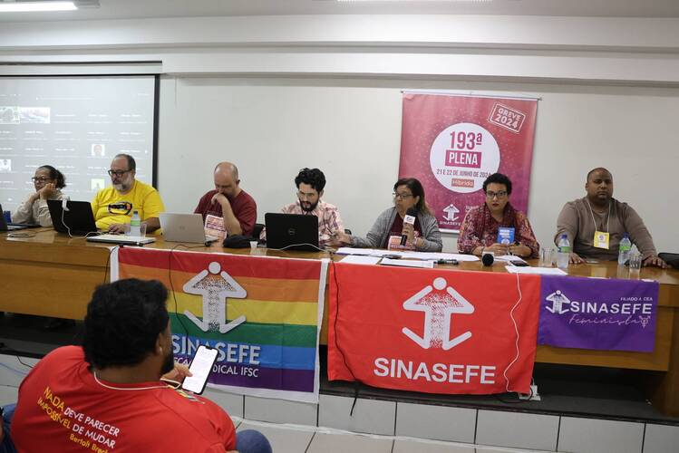 Institutos federais aceitam proposta do governo e suspendem greve