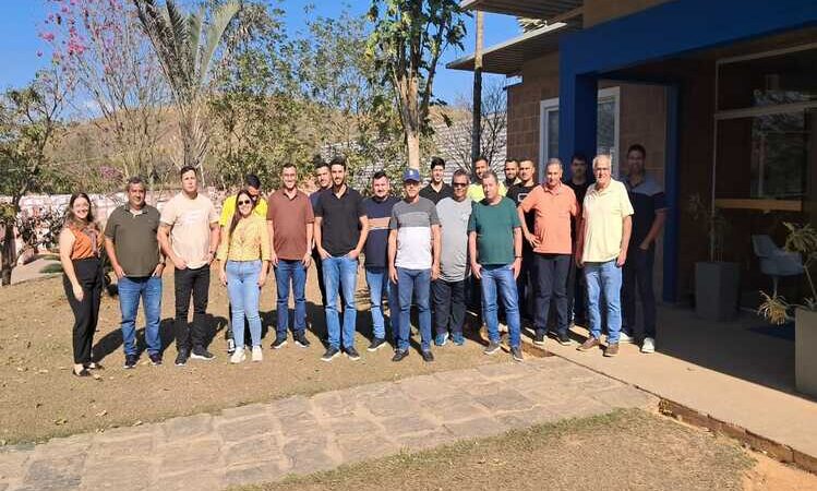 Ceramistas de Campos conhecem laboratórios da Firjan Senai no Rio e em Três Rios