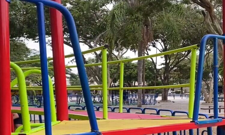 MP pede informações a Prefeitura sobre manutenção dos brinquedos nas praças de Campos