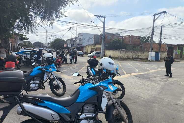 Operação Trânsito Seguro fiscaliza motos em Campos por tempo indeterminado