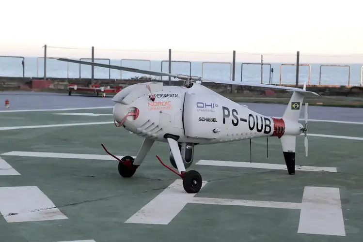 Voos pilotados remotamente entre Macaé e a P-52, são testados pela Petrobras na Bacia de Campos
