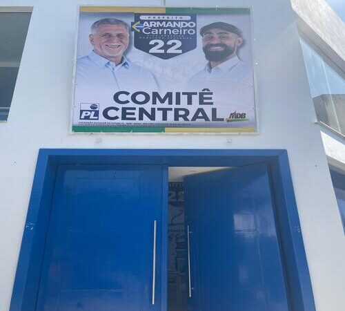 Armando Carneiro e Marcinho Pessanha inauguram Comitê de Campanha