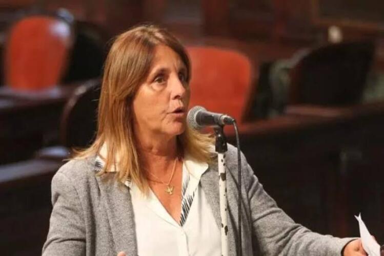 Lucinha, deputada estadual, perde mandato por desvio de verba