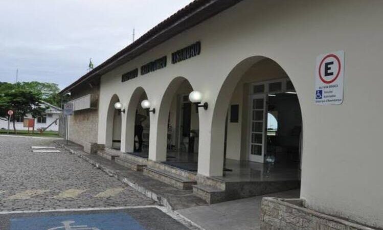 Prefeitura de Campos pede a deputados apoio para retorno de voos no Aeroporto Bartolomeu Lisandro