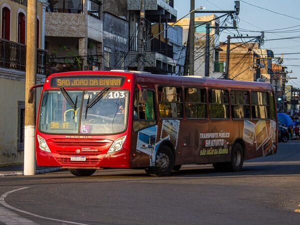 Transporte municipal em SJB irá funcionar com horários de dias de semana no domingo