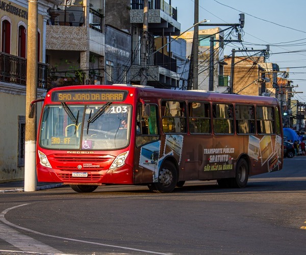 Transporte municipal em SJB irá funcionar com horários de dias de semana no domingo