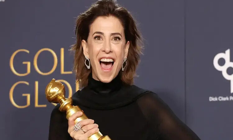 Fernanda Torres leva Globo de Ouro por atuação em Ainda Estou Aqui