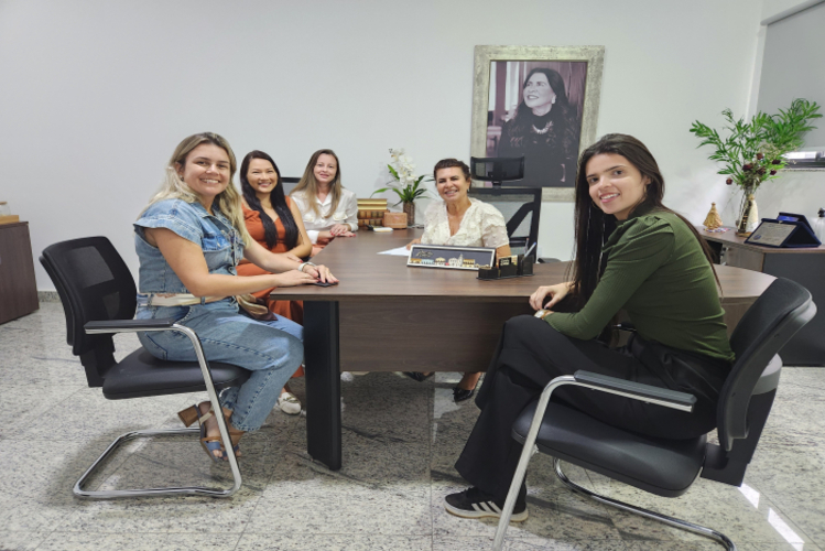 Participação feminina valorizada na gestão Sônia Pereira na Câmara de SJB