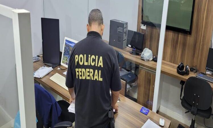 PF deflagra Operação Inseguros em Rio das Ostras e Rio Bonito