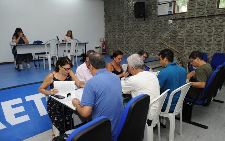 Mais de 900 professores e instrutores temporários serão contratados pela Faetec