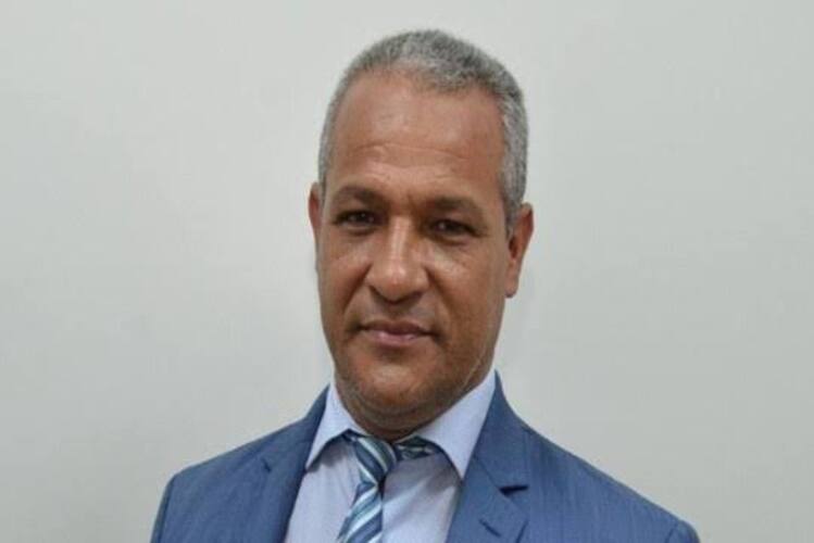 Vereador é baleado e morto em Magé