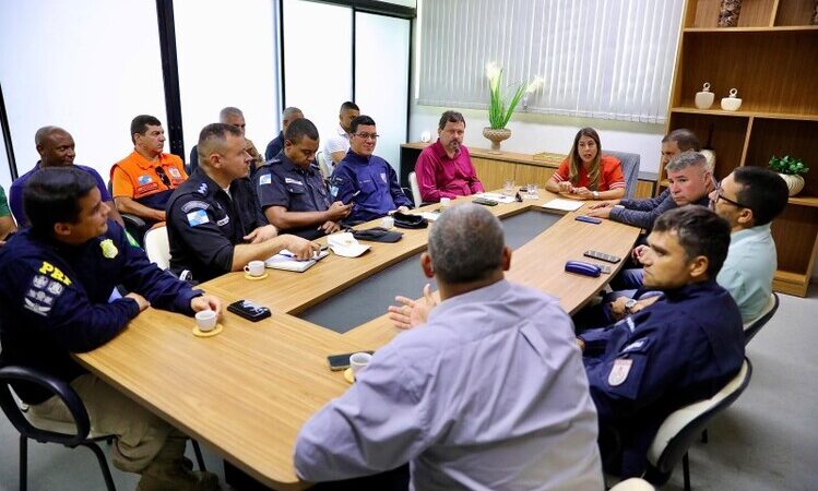 Prefeita de SJB reúne mais uma vez forças de segurança para estratégias à Ponte da Integração