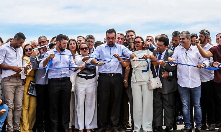 Cláudio Castro e Rodrigo Bacellar inauguram Ponte da Integração