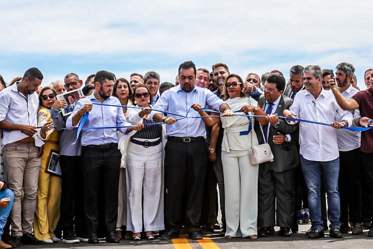 Cláudio Castro e Rodrigo Bacellar inauguram Ponte da Integração