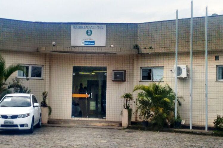 Motopassageira morre atropelada por carro em Rio das Ostras