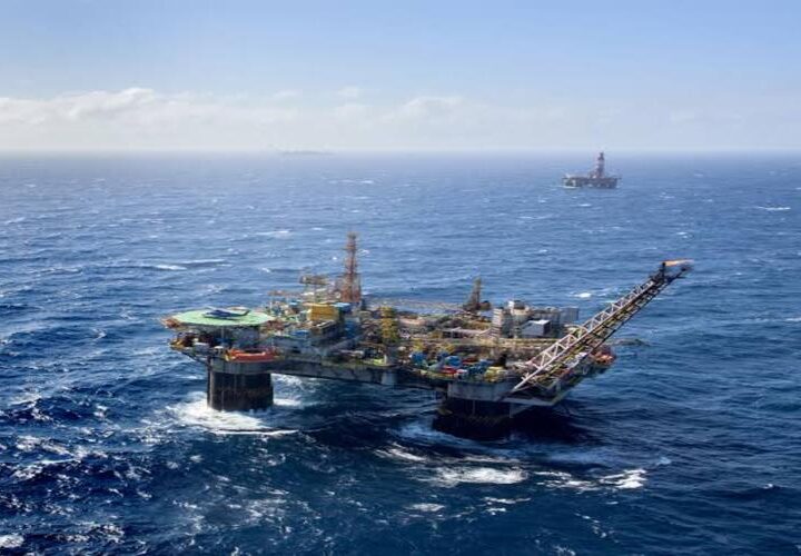 Petrobras localiza hidrocarbonetos no pré-sal da Bacia de Campos