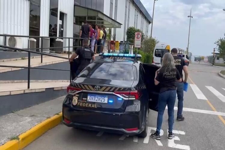 PF deflagra Operação Ficha Fantasma na Região dos Lagos que investiga fraudes no CadÚnico